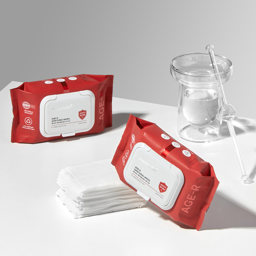 cleansing-wipes-p1 1_3_edcccbac-f889-4382-b5de-460e1895b4a1.png