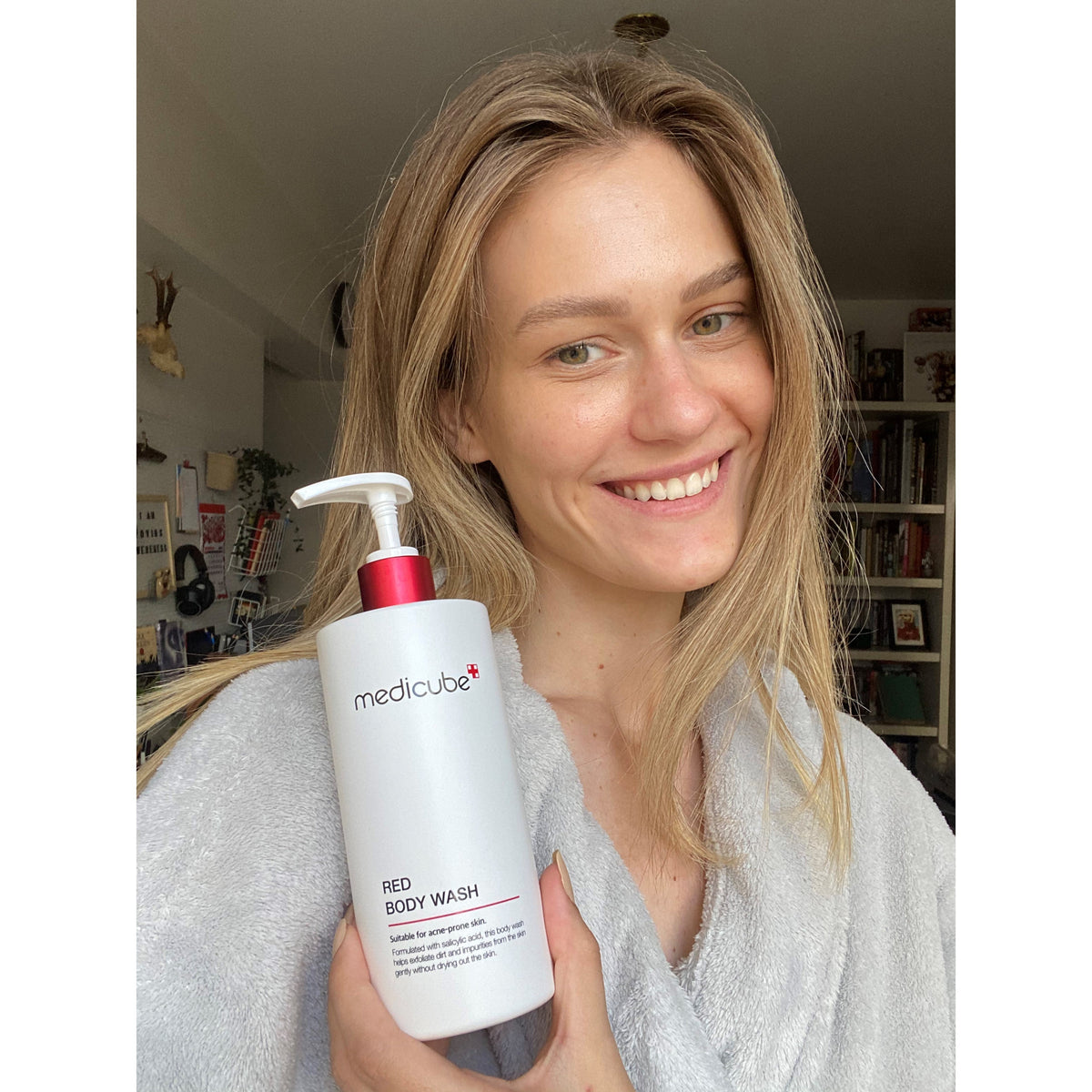 red-line-ultimate-face-and-body-care-set-g4 redbodywash_tn3_56d2342d-3584-4245-8859-53cd1e06976f.jpg